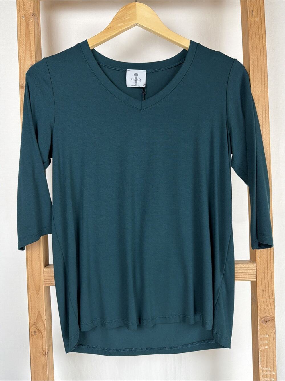 NWT Inoah Green 3/4 Sleeve V-Neck Top #0873 XS USA